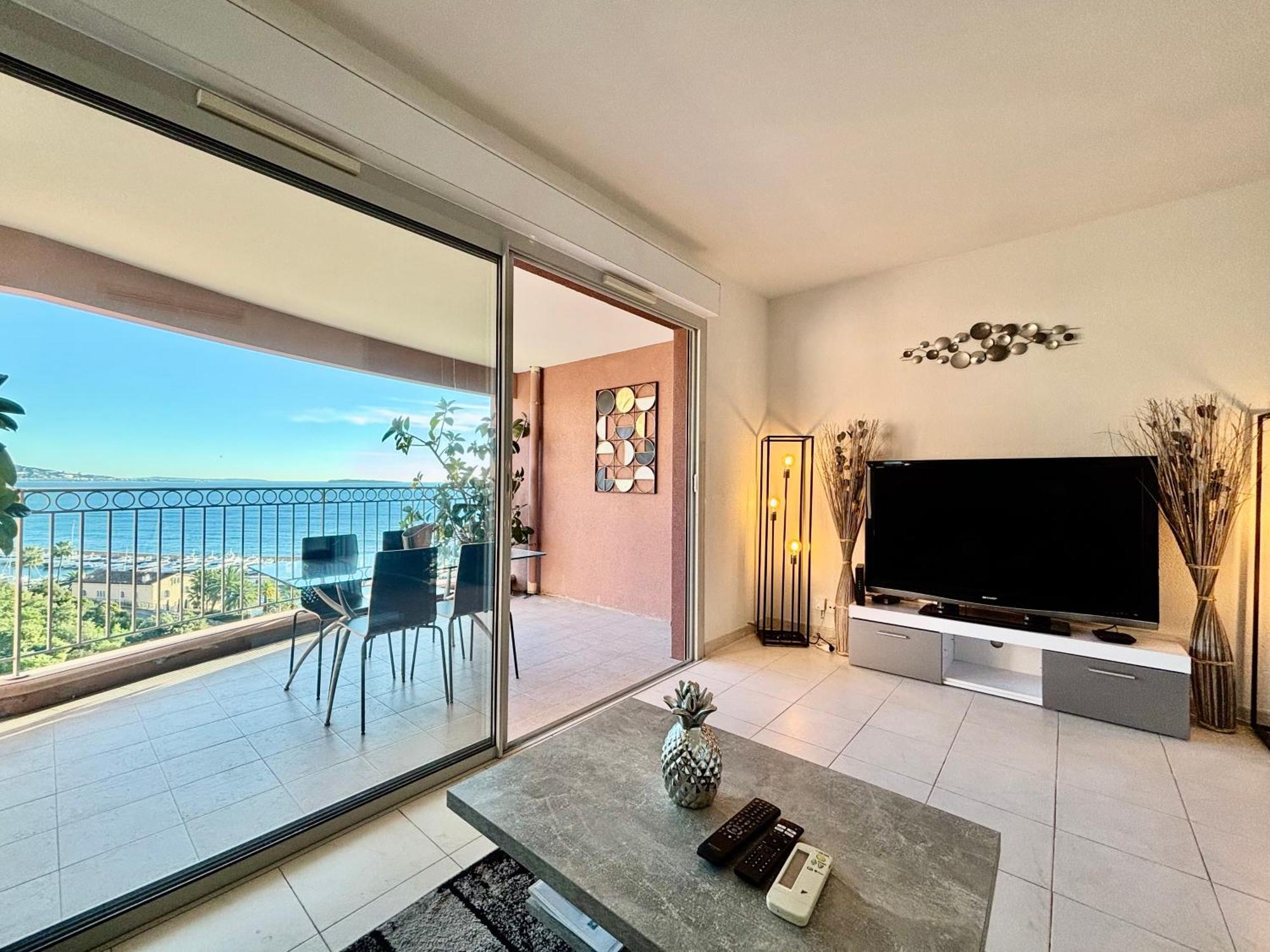 Superbe 3 Pieces Sur La Baie De Theoule Apartment Ngoại thất bức ảnh